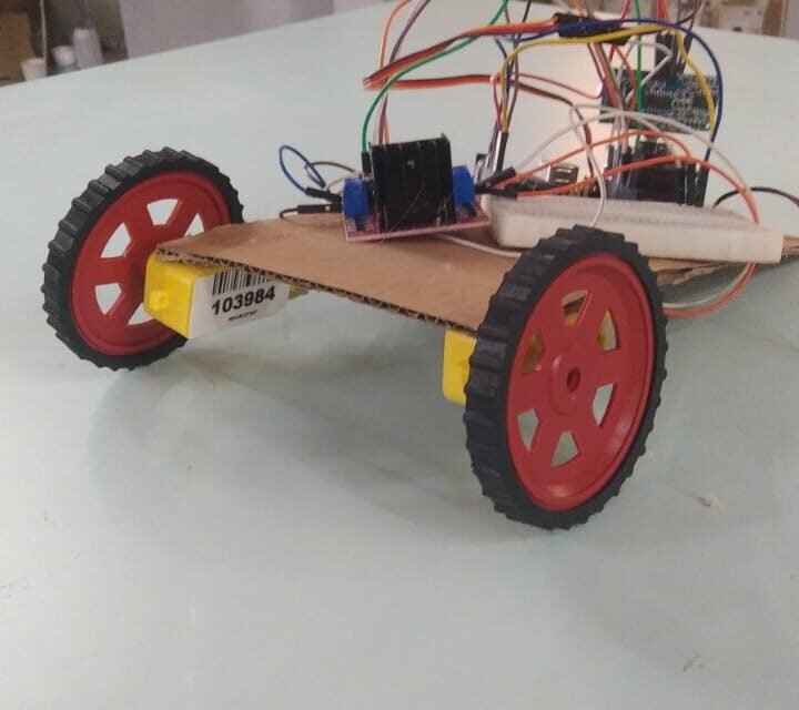 Obstacal avoid robot Activity with student