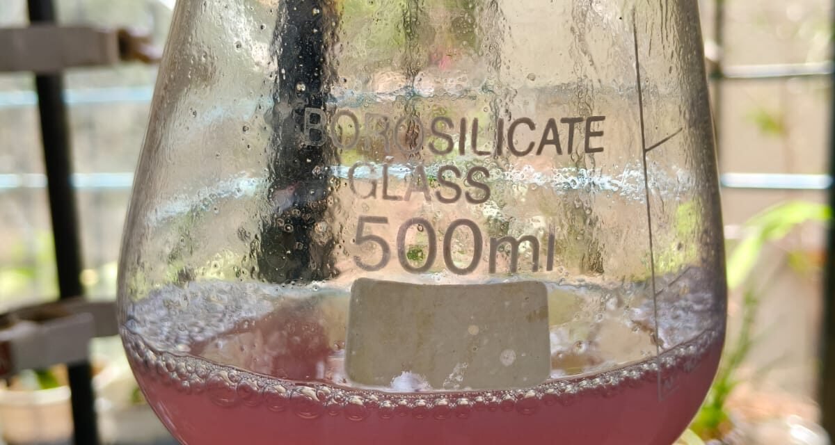 Determination of Soil Lime (CaCO₃) Content by Rapid Acid Neutralization Method